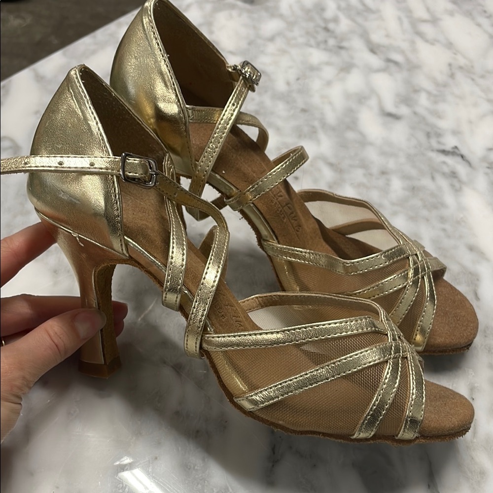 Very Fine Salsera Ballroom Heels